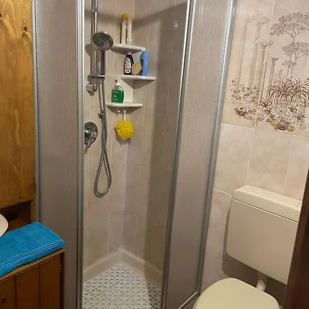 아파트 Casa Maggiore Tavern, Living Room, Attic, Bathroom 스트레사