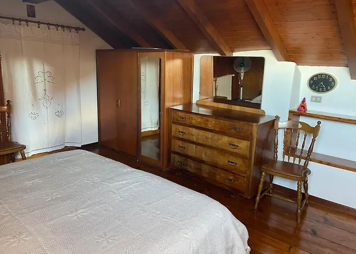 Daire Casa Maggiore Tavern, Living Room, Attic, Bathroom Stresa